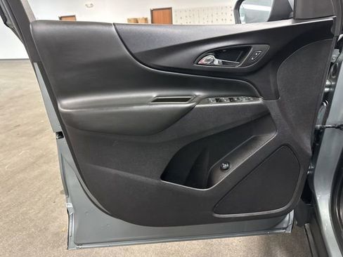 Used 2024 Chevrolet Equinox LT image 22