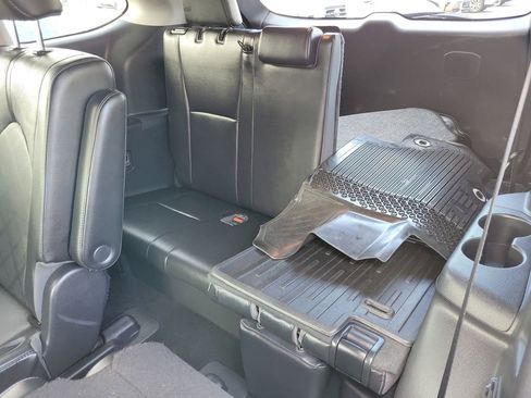 Used 2021 Toyota Highlander Platinum AWD/4WD image 19