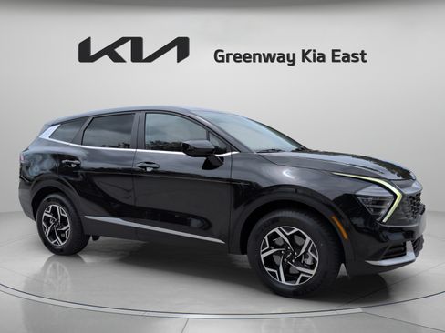 Certified 2024 Kia Sportage LX AWD/4WD image 3