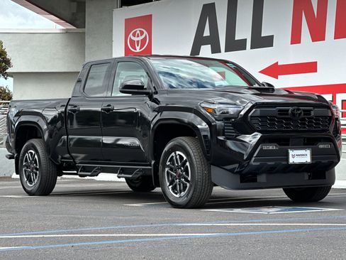 New 2026 Toyota Tacoma TRD Sport AWD/4WD image 8