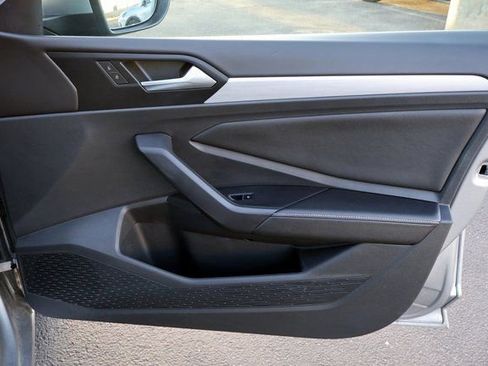 Used 2025 Volkswagen Jetta S FWD image 15