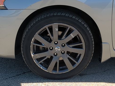 Used 2014 Nissan Sentra SL image 10