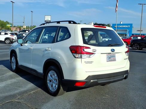 Used 2023 Subaru Forester AWD/4WD image 18