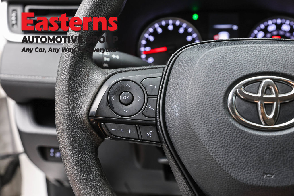 Used 2020 Toyota RAV4 LE w/ All Weather Liner Package AWD/4WD image 15