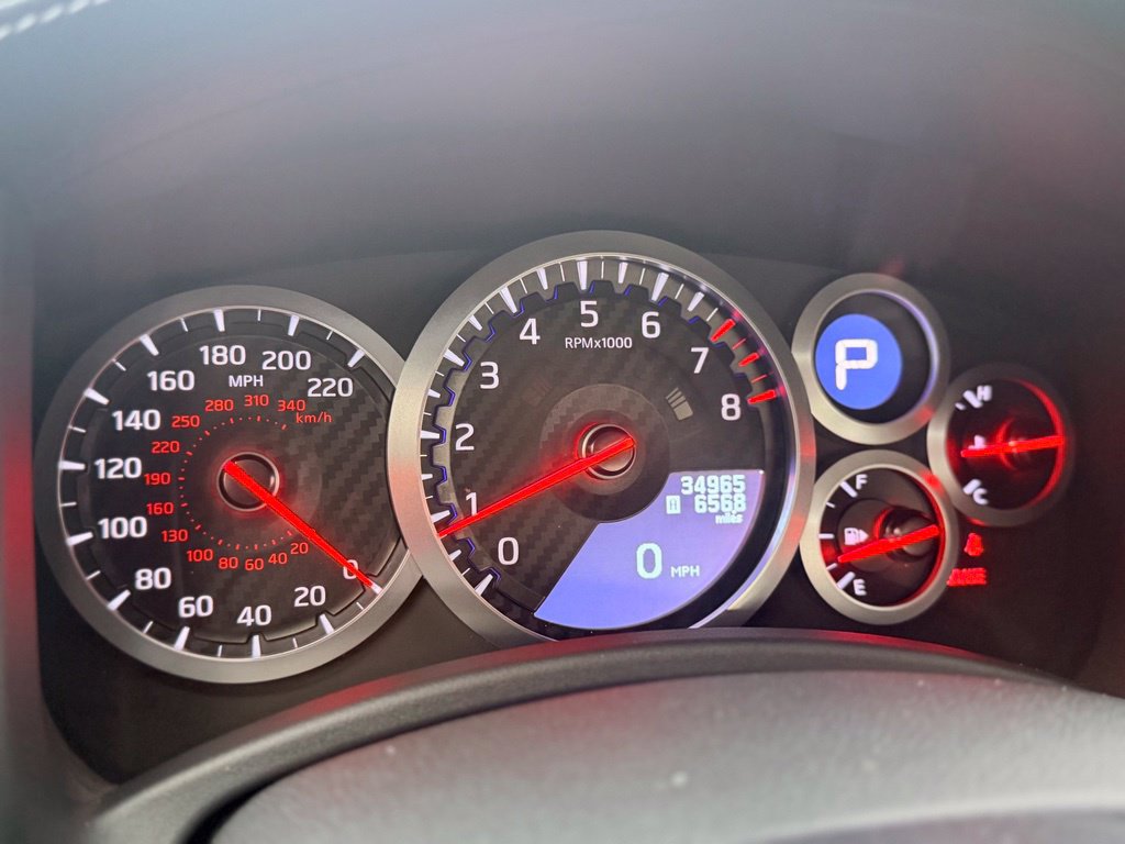 Used 2015 Nissan GT-R Premium AWD/4WD image 23