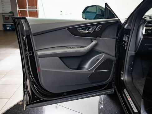 New 2026 Audi Q8 Premium Plus image 25