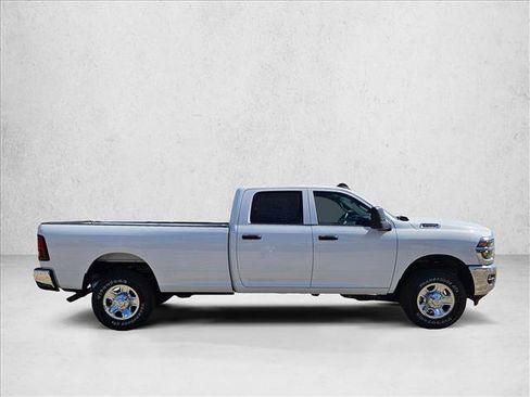 New 2026 RAM 2500 Tradesman w/ Chrome Appearance Group AWD/4WD image 4