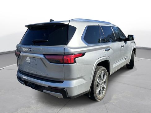 Used 2023 Toyota Sequoia Capstone image 6