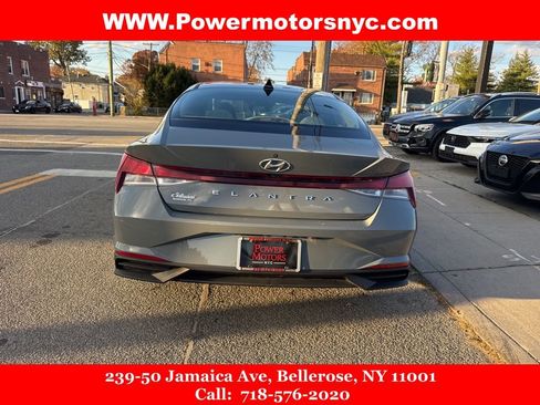 Used 2021 Hyundai Elantra SEL w/ Cargo Package image 4