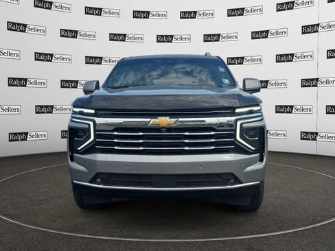 Used 2025 Chevrolet Tahoe LT w/ Comfort Package RWD image 8