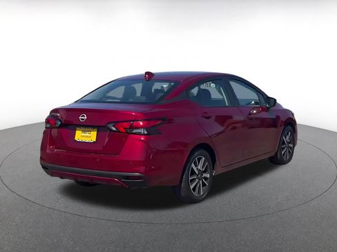 Used 2025 Nissan Versa SV FWD image 15