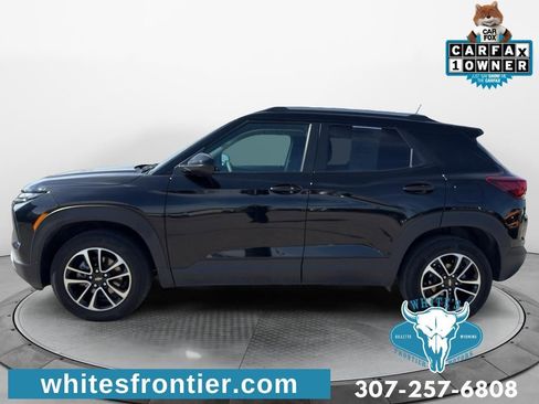 Used 2025 Chevrolet TrailBlazer LT AWD/4WD image 8