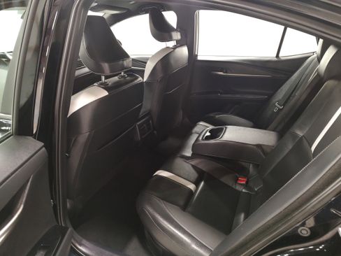 Used 2025 Toyota Camry SE FWD image 11