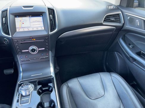 Used 2019 Ford Edge Titanium w/ Equipment Group 301A image 27