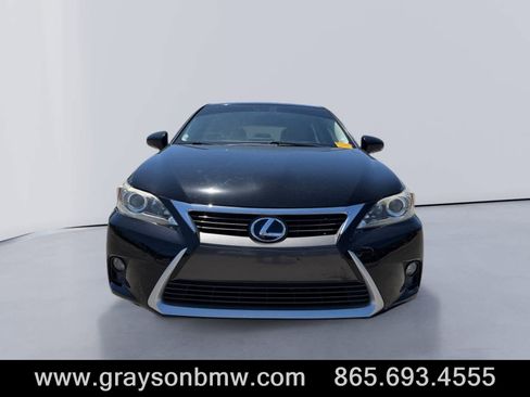 Used 2015 Lexus CT 200h w/ Navigation Package FWD image 8