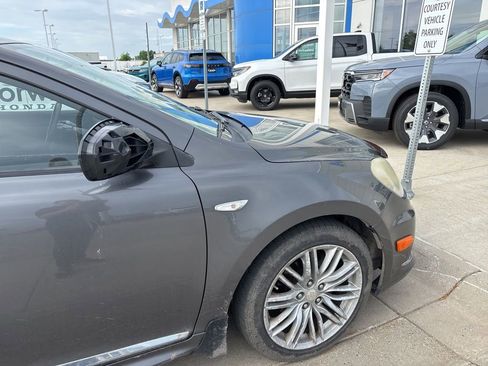 Used 2012 Suzuki Kizashi Sport GTS AWD/4WD image 11