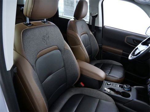 Certified 2023 Ford Bronco Sport Outer Banks w/ Tech Package image 12