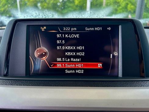 Used 2017 BMW 320i Sedan image 13