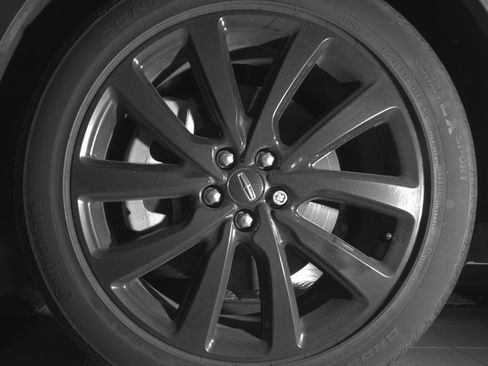 Used 2023 Lincoln Nautilus Reserve w/ Equipment Group 201A FWD image 19