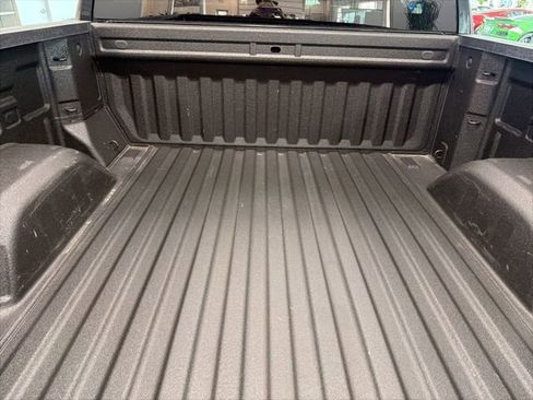 Used 2019 Chevrolet Silverado 1500 Custom Trail Boss w/ Custom Convenience Package image 25