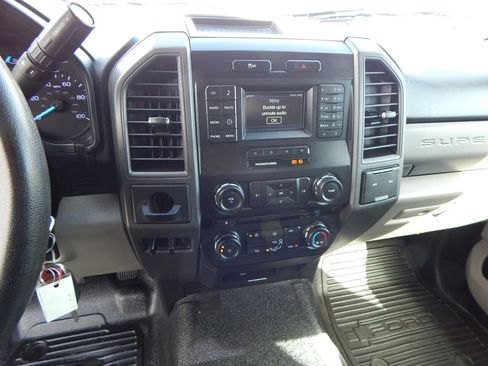 Used 2018 Ford F350 XL w/ Power Equipment Group image 25