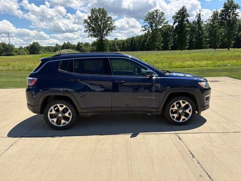 Used 2019 Jeep Compass Limited AWD/4WD image 7