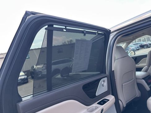 Used 2023 Lincoln Aviator Reserve w/ Equipment Group 201A AWD/4WD image 38