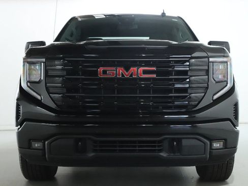 Used 2023 GMC Sierra 1500 Elevation AWD/4WD image 5