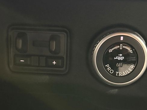 New 2026 Lincoln Navigator Reserve w/ Jet Appearance Package AWD/4WD image 82