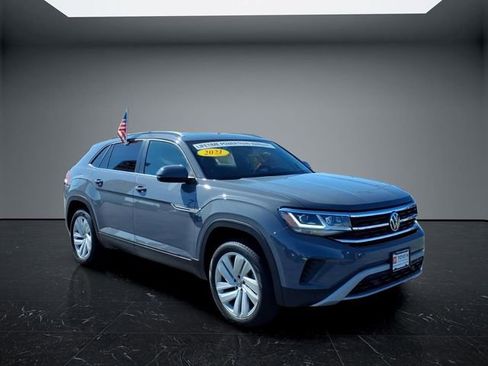 Used 2021 Volkswagen Atlas Cross Sport SE w/ Panoramic Sunroof Package FWD image 5