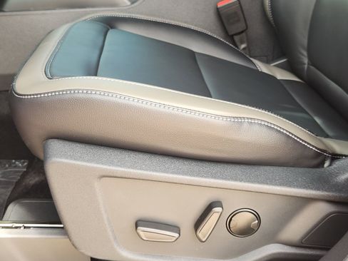 New 2026 Ford Bronco Outer Banks image 21