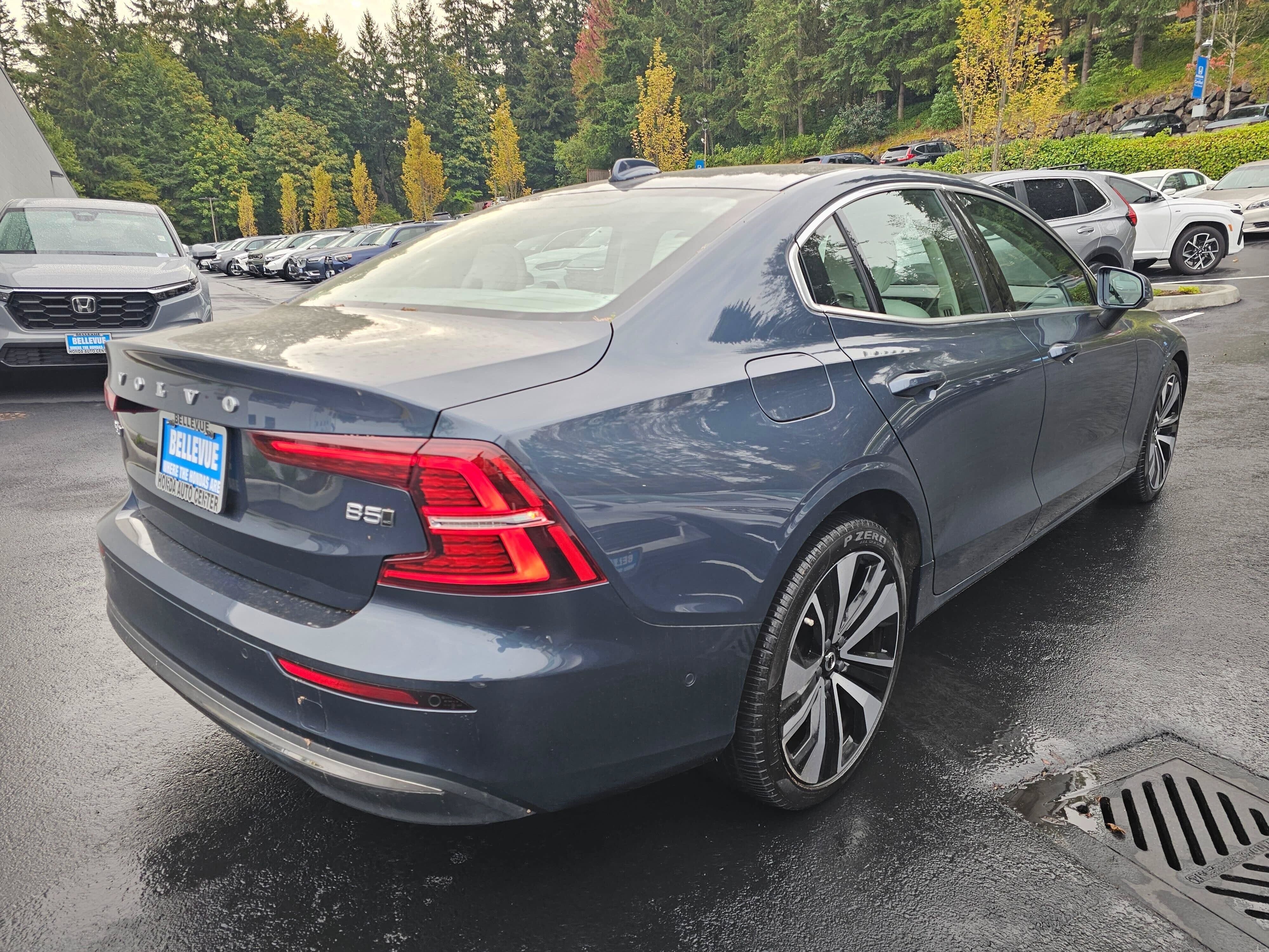 Used 2023 Volvo S60 B5 Ultimate w/ Climate Package AWD/4WD image 7