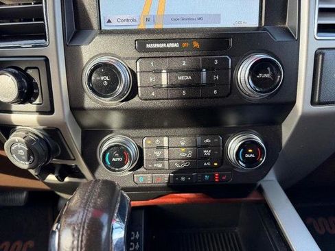 Certified 2019 Ford F150 King Ranch w/ Equipment Group 601A Luxury image 15