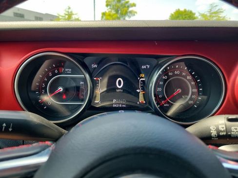Used 2020 Jeep Wrangler Unlimited Rubicon AWD/4WD image 22