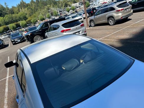 Used 2015 Honda Accord Sport image 8