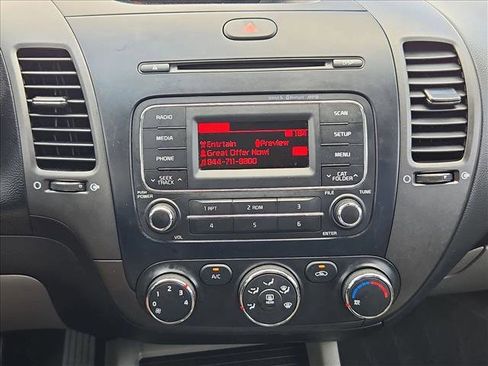 Used 2015 Kia Forte LX w/ Popular Package image 10