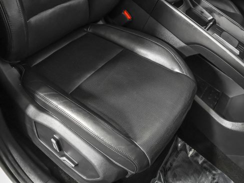 Used 2024 Hyundai Santa Fe Limited image 48