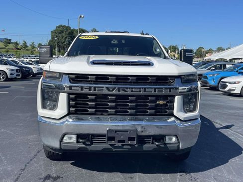 Used 2020 Chevrolet Silverado 2500 LT w/ Convenience Package AWD/4WD image 2