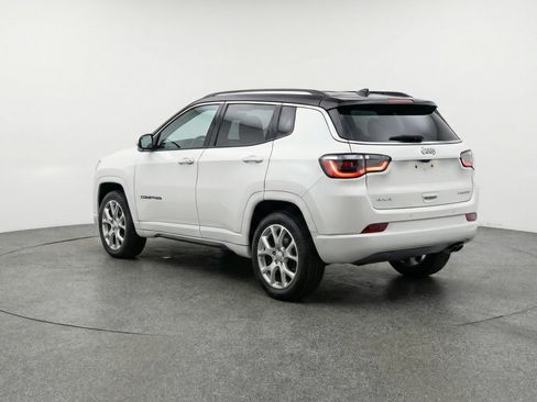 Used 2025 Jeep Compass Limited AWD/4WD image 6