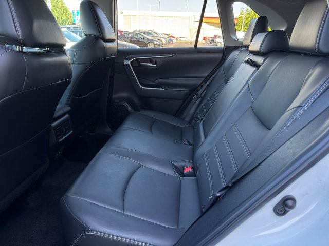 Used 2023 Toyota RAV4 XLE Premium AWD/4WD image 5