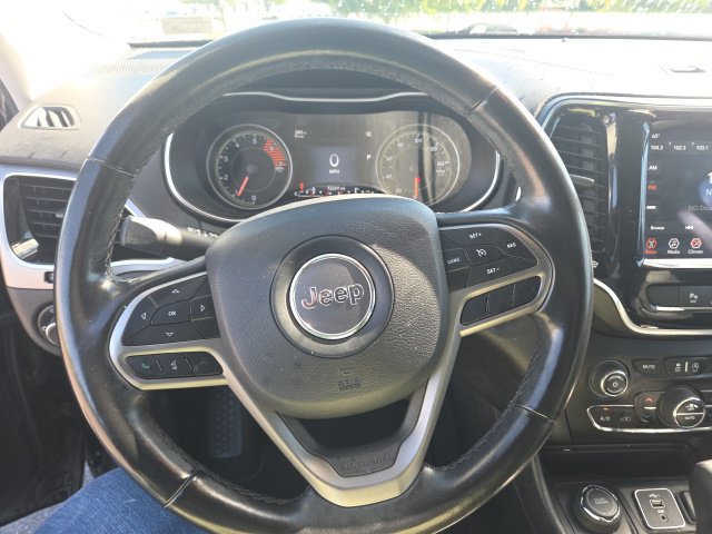 Used 2020 Jeep Cherokee Limited AWD/4WD image 3