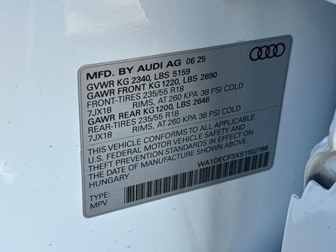 New 2025 Audi Q3 2.0T Premium image 23