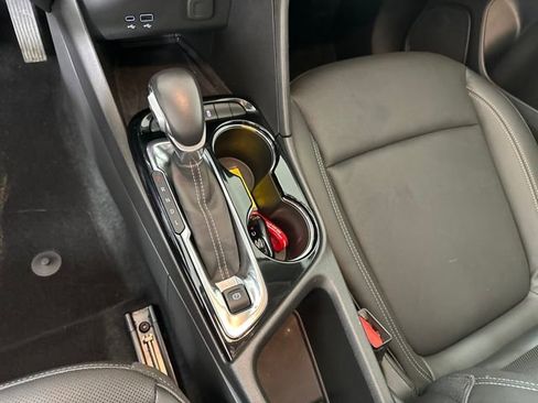 Used 2024 Buick Encore GX Sport Touring w/ Comfort Package image 20