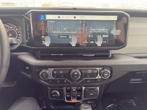 New 2026 Jeep Gladiator Sport image 11