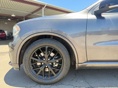 Used 2016 Dodge Durango R/T w/ Blacktop Package RWD image 10