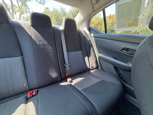 Used 2025 Nissan Sentra SV FWD image 35