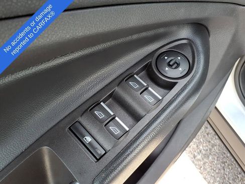 Used 2019 Ford Escape SE image 17