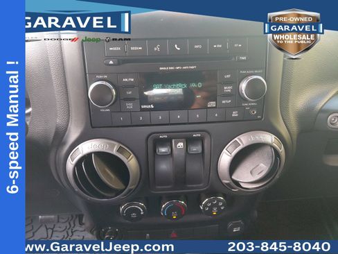 Used 2016 Jeep Wrangler Sport w/ Quick Order Package 23S AWD/4WD image 9