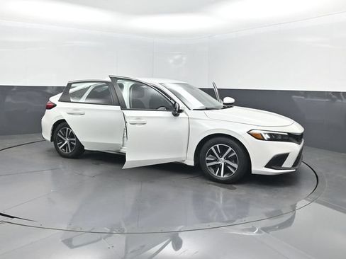 Used 2023 Honda Civic LX image 38