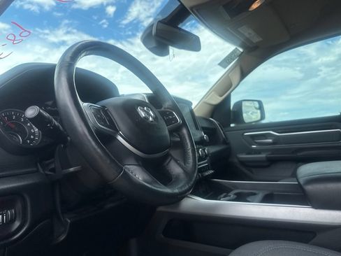 Used 2019 RAM 1500 Big Horn RWD image 39